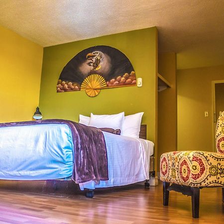Dreamcatcher Lodge Stephenville Bagian luar foto